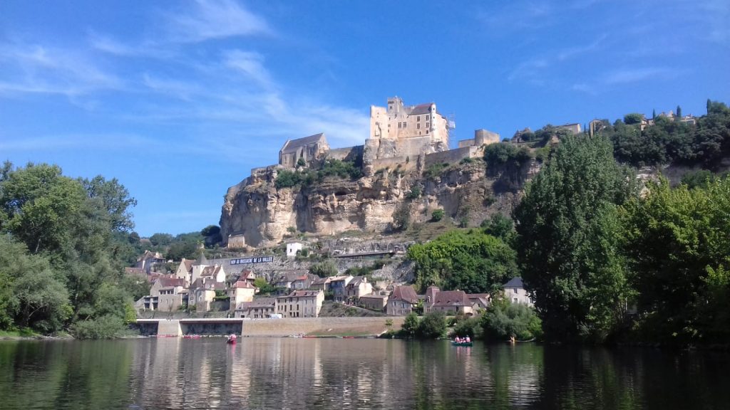La Dordogne en camping-car : Beynac et son château